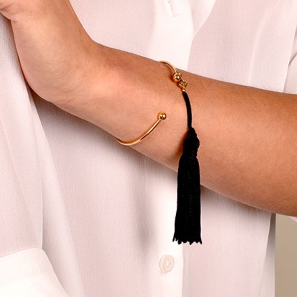 Vanessa Mooney Jewelry - Vanessa Mooney Tassel Bracelet